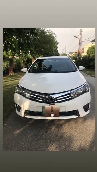 Toyota Altis Grande 2016 1