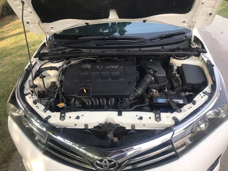 Toyota Altis Grande 2016 3