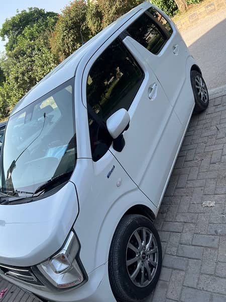 Suzuki Wagon R 2019 4