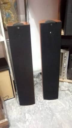 KEF IQ5 speakers