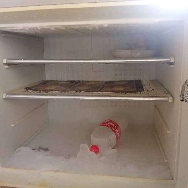 Dawlance fridge for sale 2