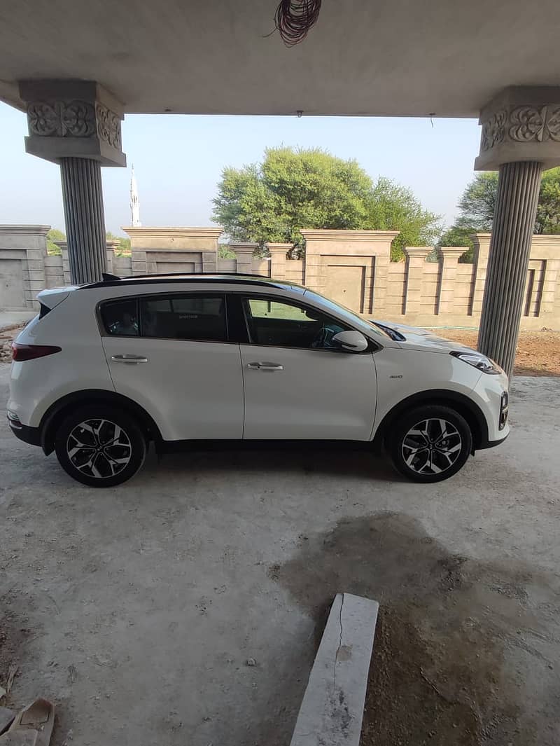 KIA Sportage 2023 AWD, sunroof 2