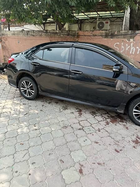 Toyota Altis Grande 2014 14