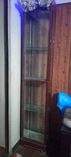 Glass showpiece divider full size urgent sale