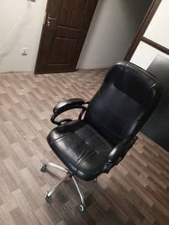 office chair and gaming chair