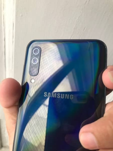 Samsung Galaxy A50 4