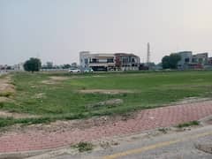 1 kanal low cost Residential Plot for sale In Nargis Block Bahria Town Lahore