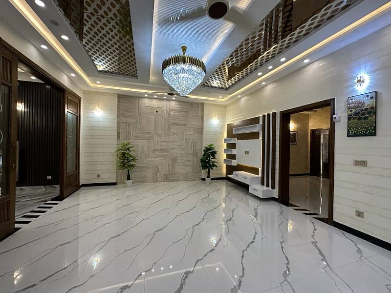 10 Marla Brand New House for rent in Bahria Town Lahore 15