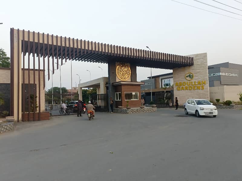 20 Marla Plot Available For Sale In Ayesha Block Abdullah Garden Canal Road Fsd 0