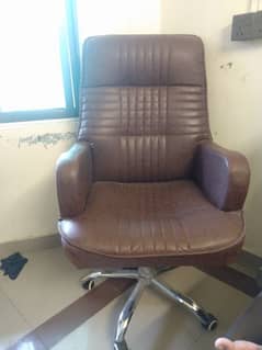 office boss chair