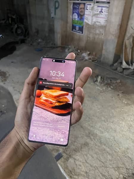 tecno spark 20 pro plus 9