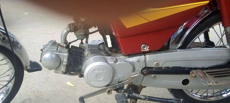 Honda cd 70 for urgent sale 3