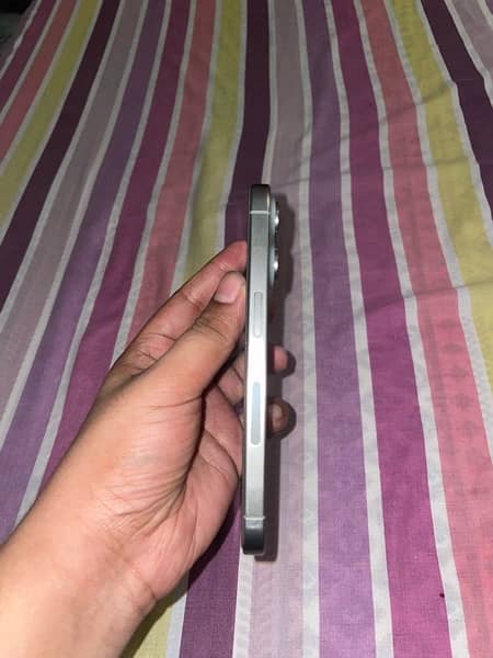 Iphone 15pro jv 128gb 2