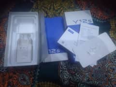 vivo Y12s Glacier Blue with box and charger