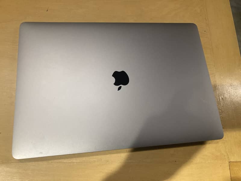 MacBook Pro 2019 16" for Sale 1