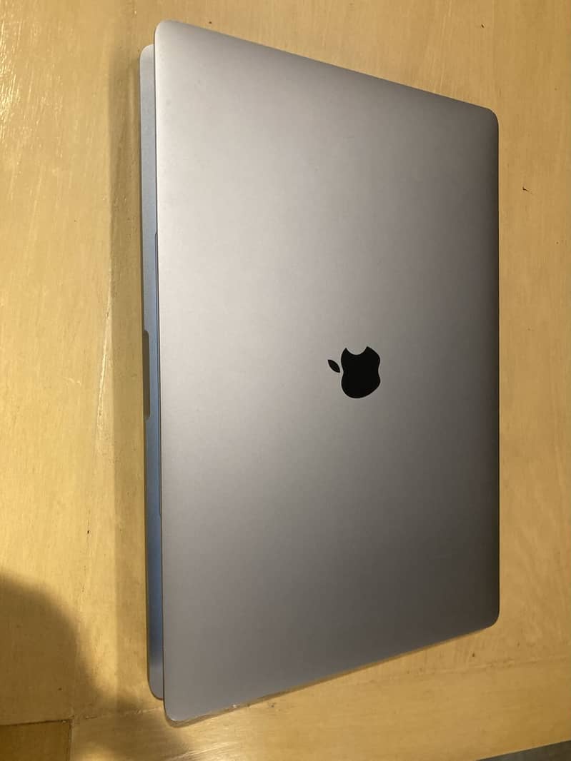 MacBook Pro 2019 16" for Sale 4