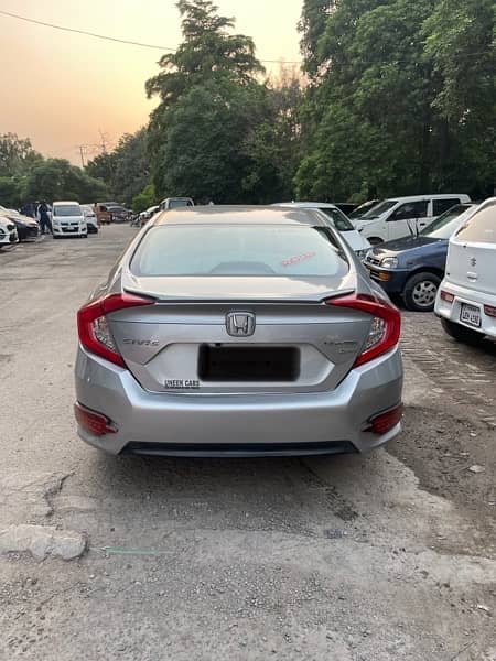 Honda Civic Oriel 2018 1