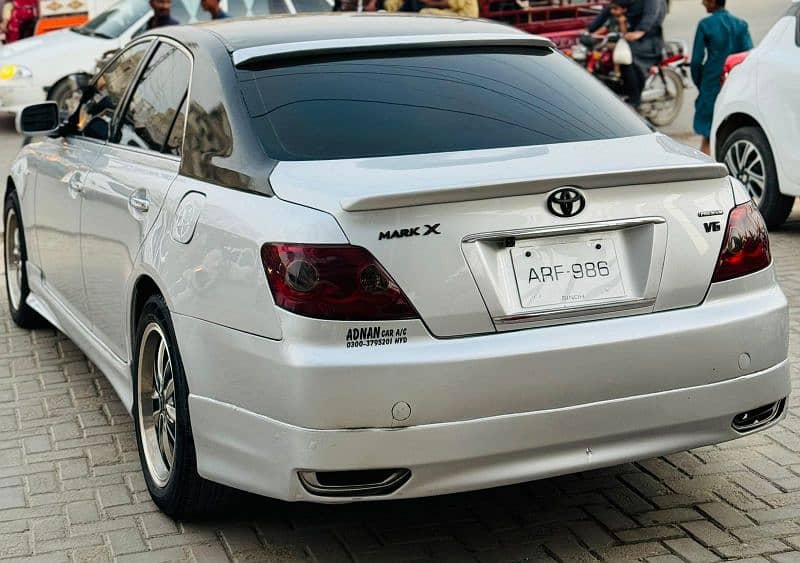 Toyota Mark X 250G premium V6 11