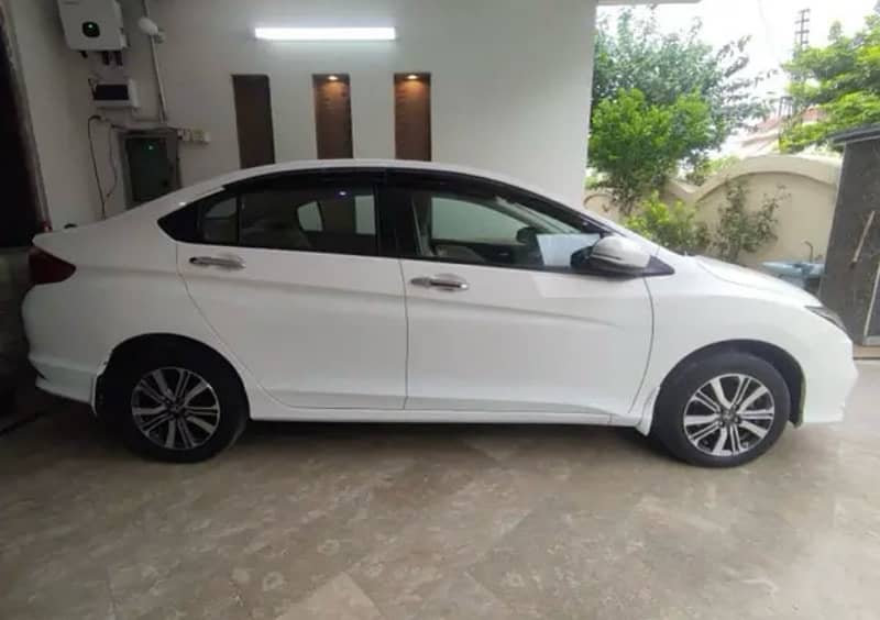 Honda City Aspire 2022 3