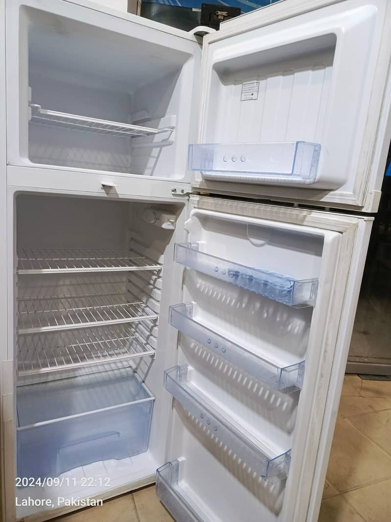 haier fridge large size white (0306=4462/443) Classsic set 3