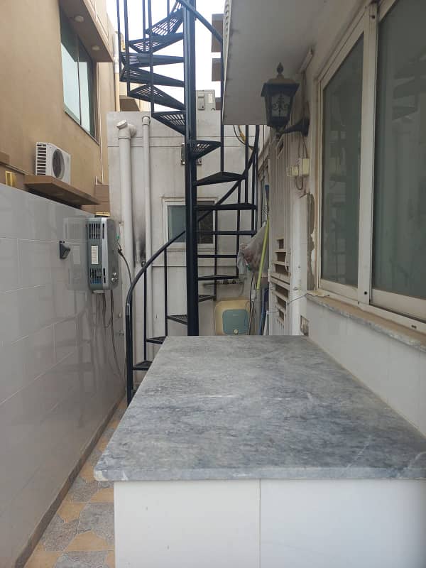 6marla corner home for sale in jinnah block bahria town lahore 0