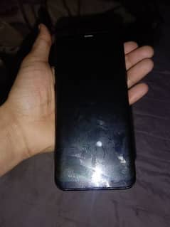 samsung galaxy s8 plus 4/64 sale k liye 
bahi jisny Lena h woh btye