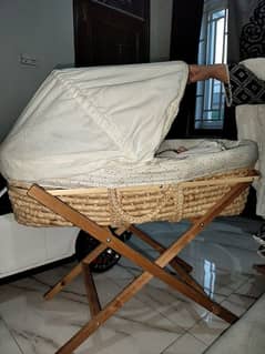 baby crib