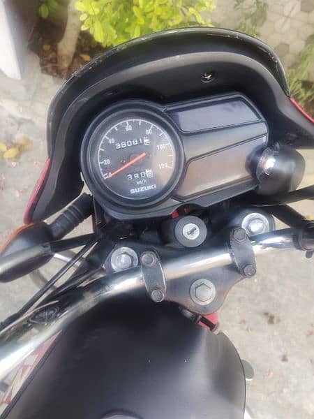 Suzuki GD 110 TOTAL GENION 6