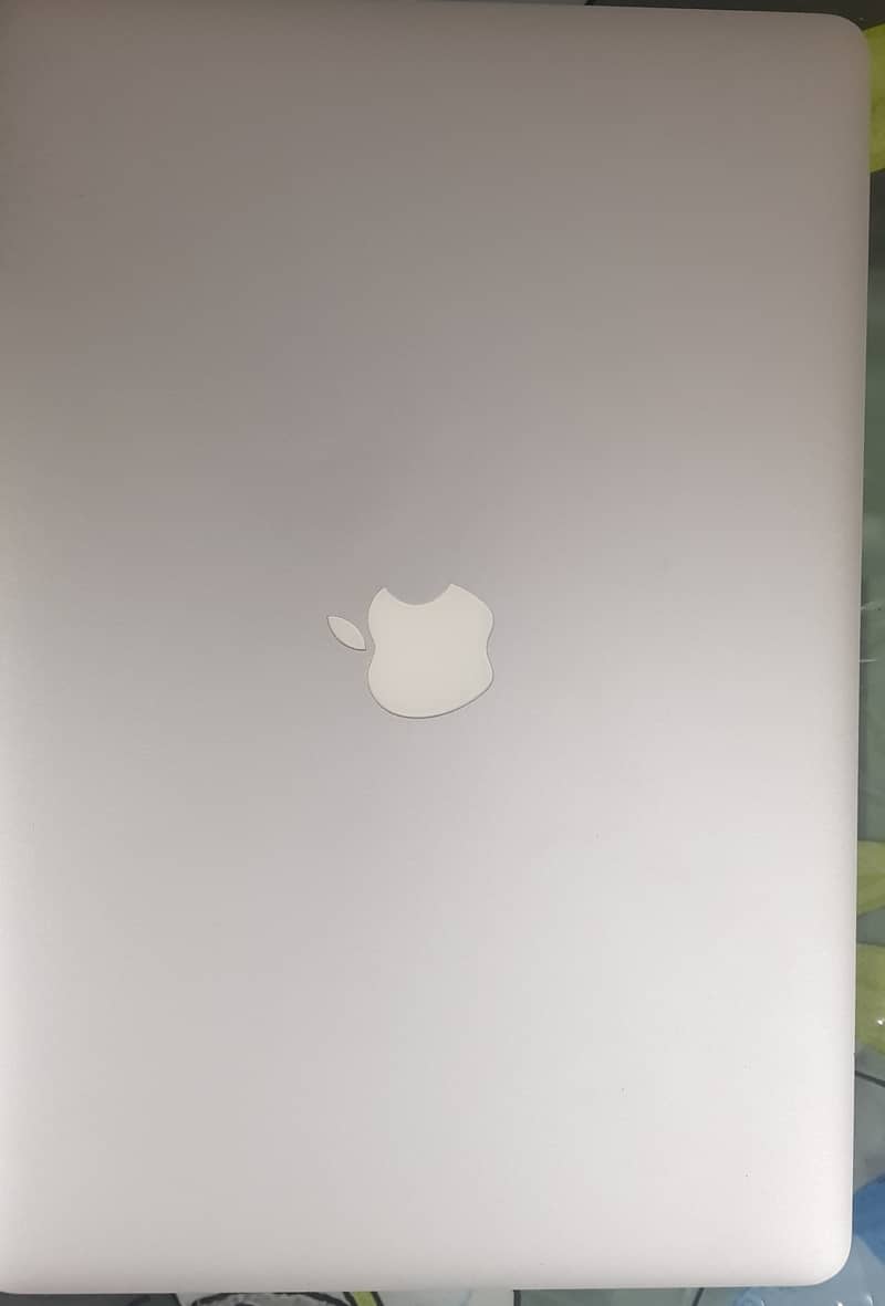 MacBook Pro, Mid-2012, 15.4 inches, 8GB RAM, 500GB Flash Storage 5