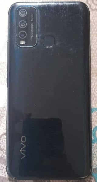 VIVO Y30 4/128GB 5