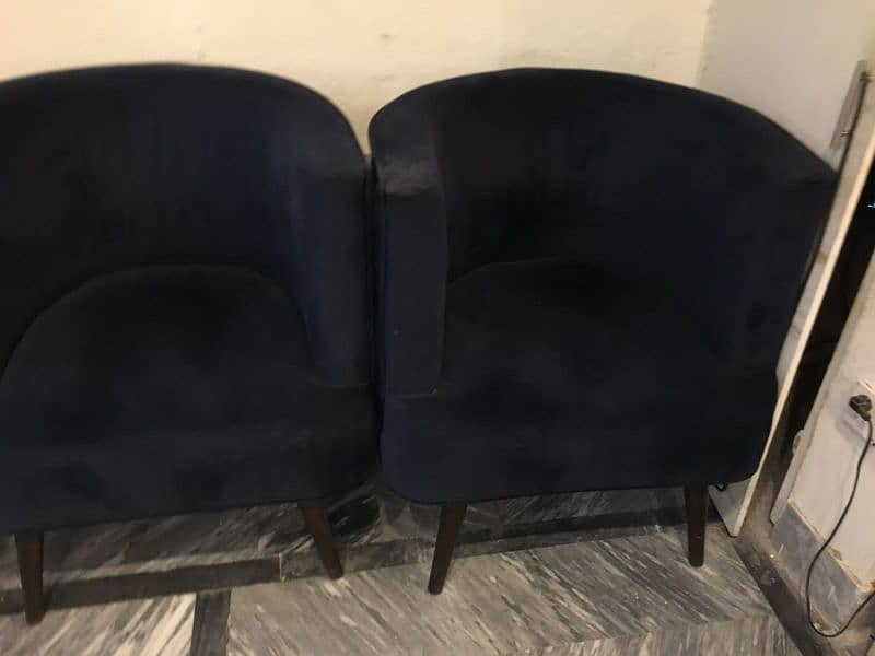 tea chair for sale used like new 4