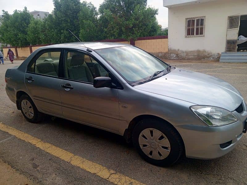 Mitsubishi Lancer 2005 6