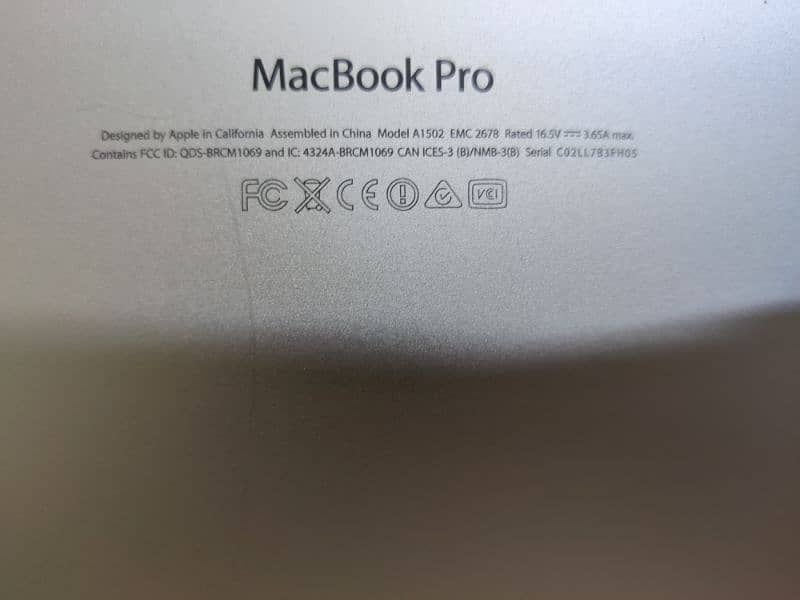 Apple Macbook Pro (Late 2013) 9