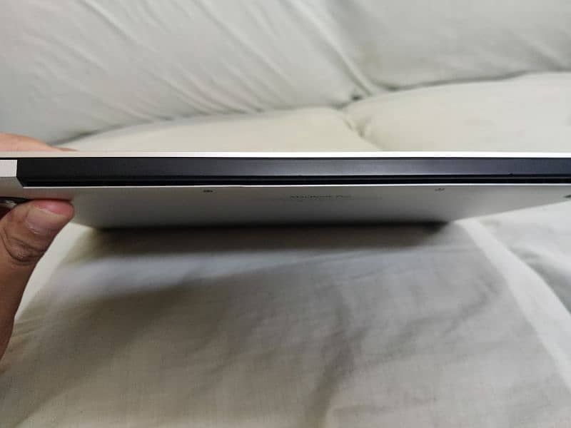 Apple Macbook Pro (Late 2013) 10