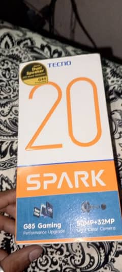 Tecno spark 20 c