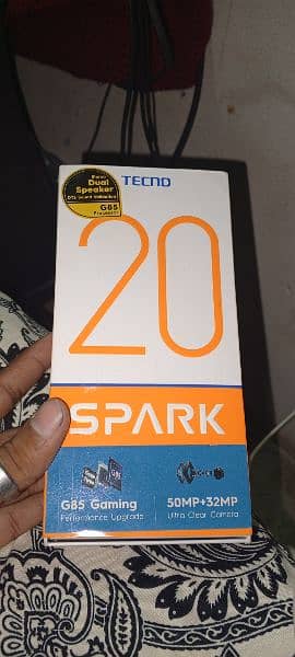 Tecno spark 20 3