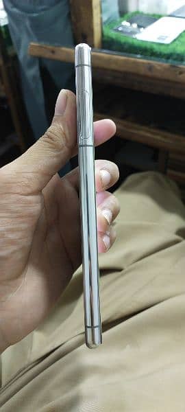 SONY EXPERIA 5 2