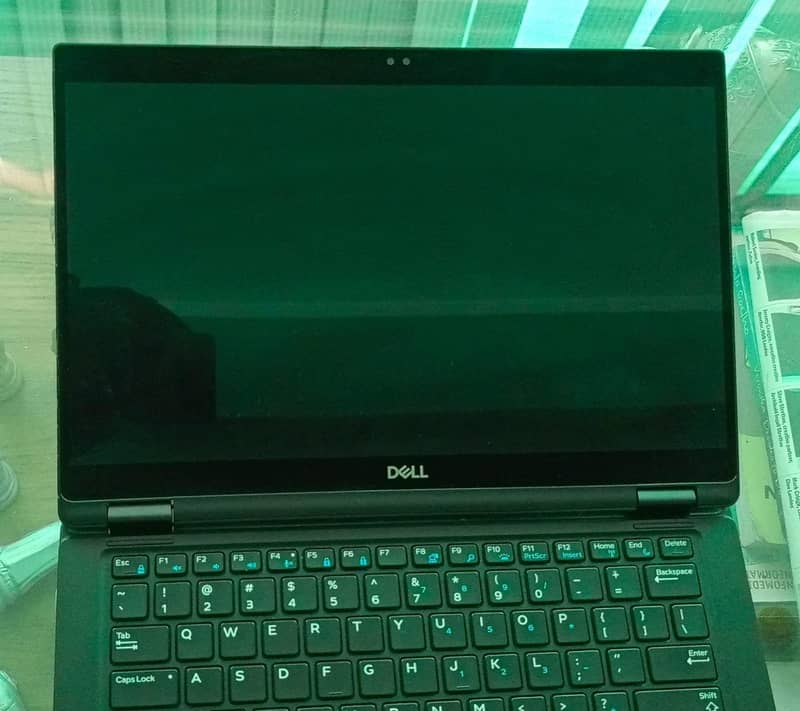 Latitude 7390 2 in 1 0