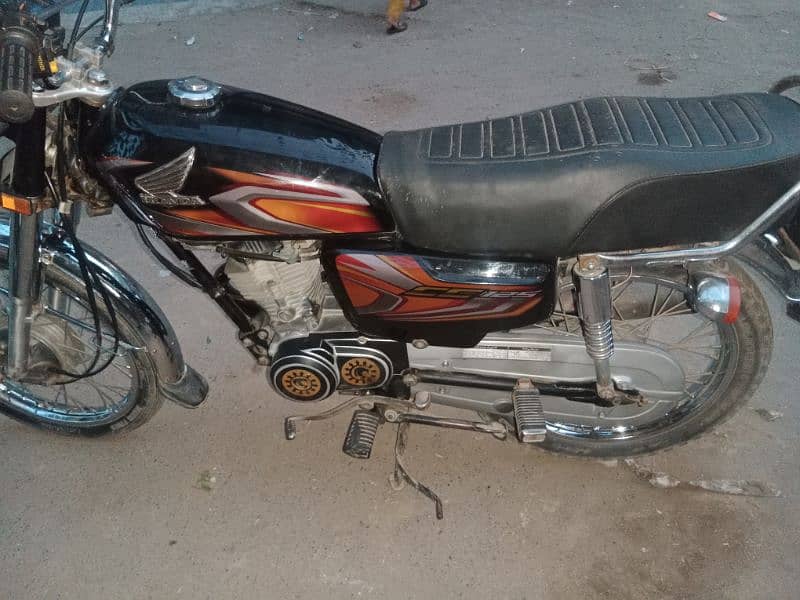 Honda CG 125 available for sale 2