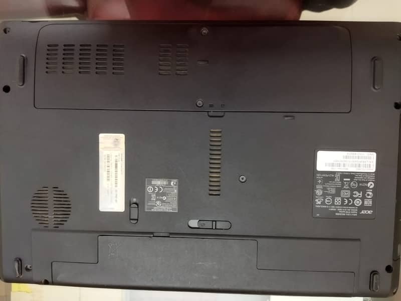 Acer Aspire 5742 3