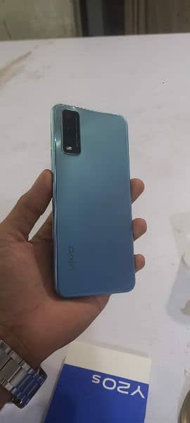 vivo y20s 4 (Gb) 128 (GB) 0