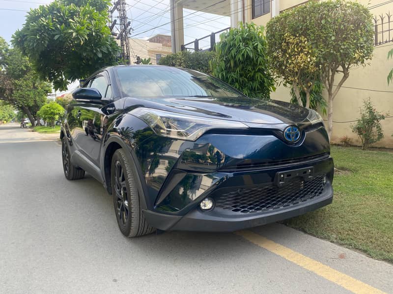 TOYOTA CHR 2019 G MODE NERO impoer 2024 1