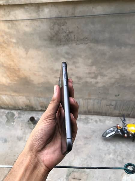 iphone 11 jv 64 GB 1