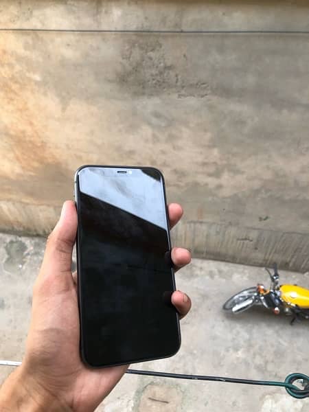 iphone 11 jv 64 GB 4