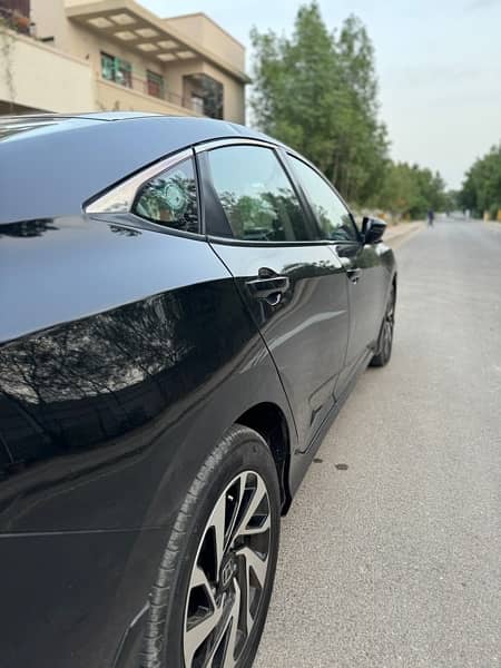 Honda Civic VTi Oriel Prosmatec 2018 UG & Navigation 13