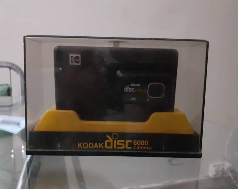 Antique  Kodak Disc 6000 Camera 0