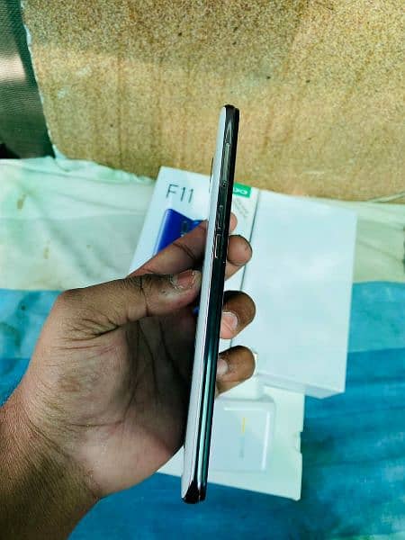 oppo f11 8/256 all ok official pta approved super fast chrge and box 7