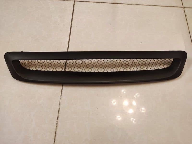 Suzuki Cultus Front Modified Mesh Grill 2