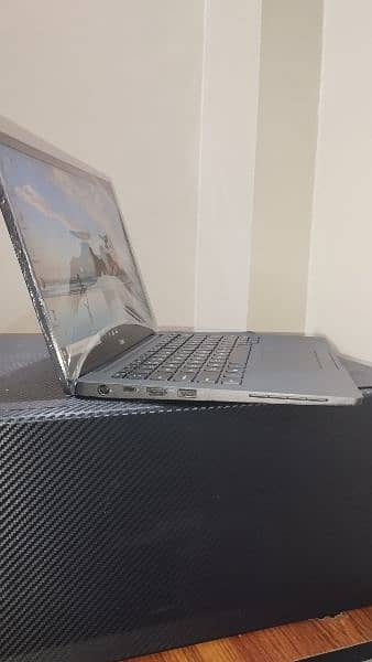 Dell Latitude 7400 Core i7 8th Gen 2