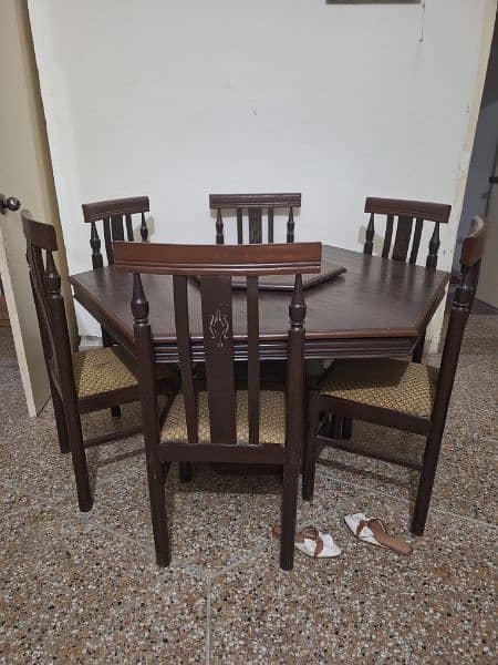 dining table with 6 chairs 0